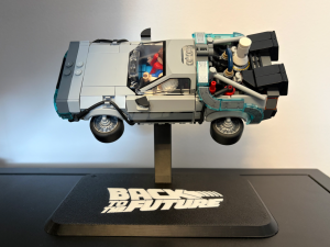 Suporte de Exposição para Delorean - De Volta para o Futuro (77256)